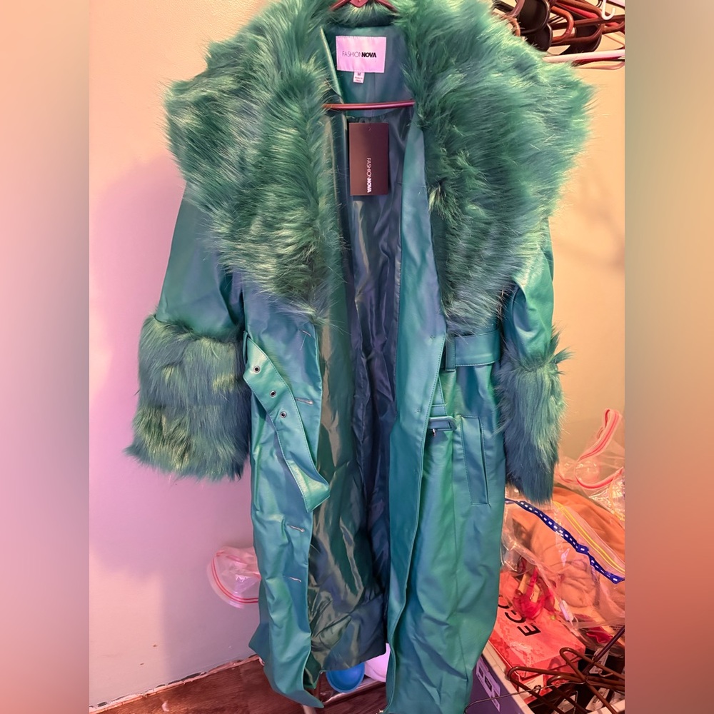 Fashion Nova Teal Faux Fur Women's Jacket